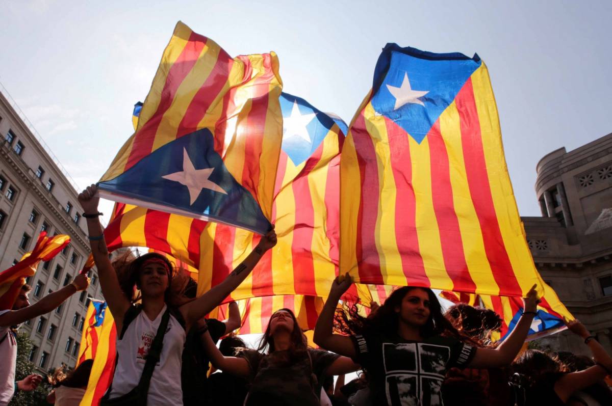 Fuga catalana, ora l'economia trema