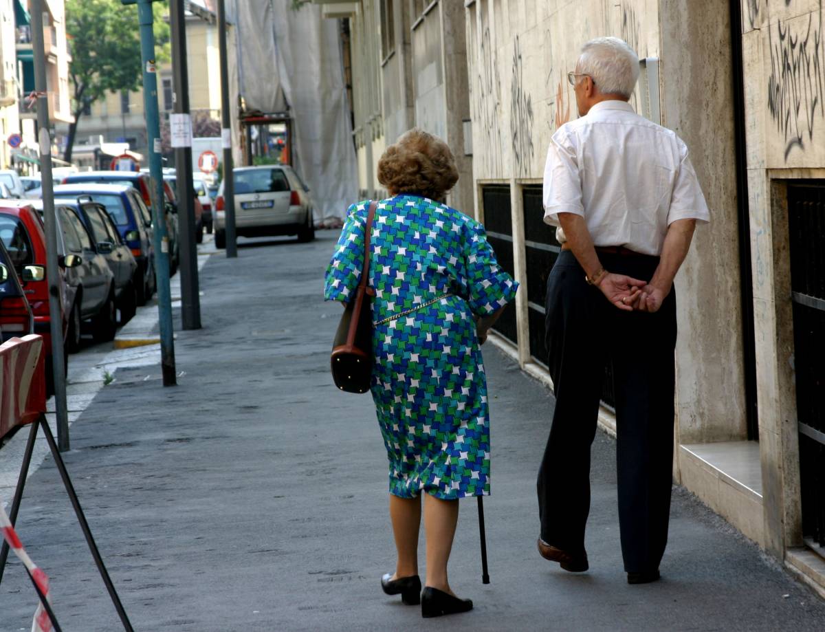 Botte alla madre per i soldi della droga e del gioco