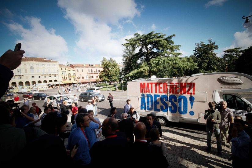 Indagato per fallimento l'ex autista del camper di Renzi