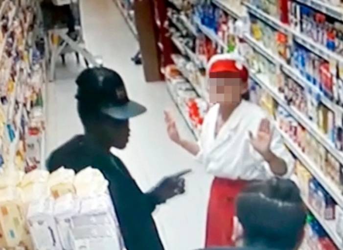 Dopo il treno, il supermercato: africani terrorizzano il Veneto