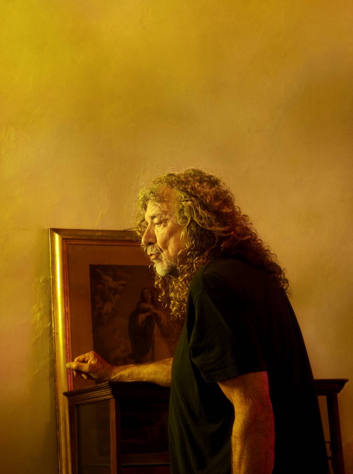 Il ritorno di Robert Plant. "Io, cantante da pub con la testa psichedelica"