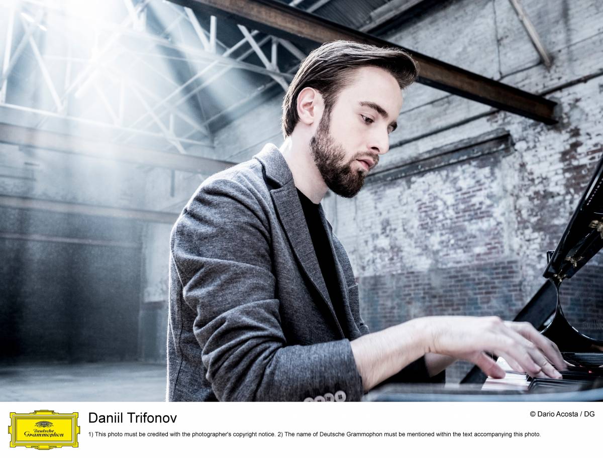 Trifonov, il giovane zar del pianoforte: "Ogni concerto è una sfida: che tensione..."