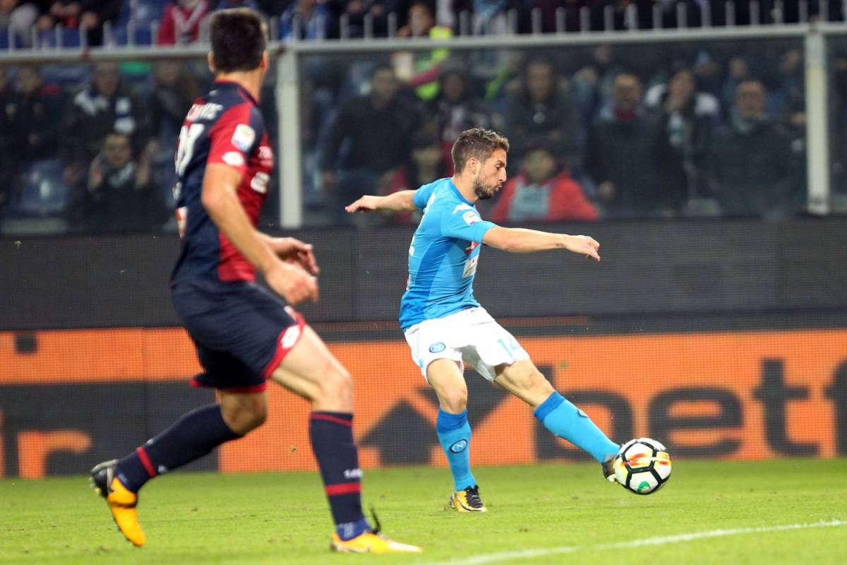 Napoli, meno male Mertens Da solo spegne la Lanterna