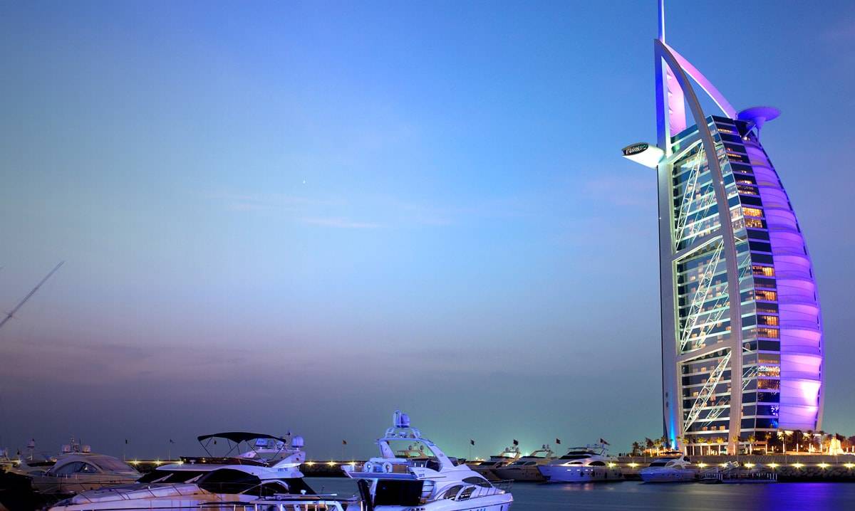 Dubai, si offre lavoro dei sogni a personale senza esperienza