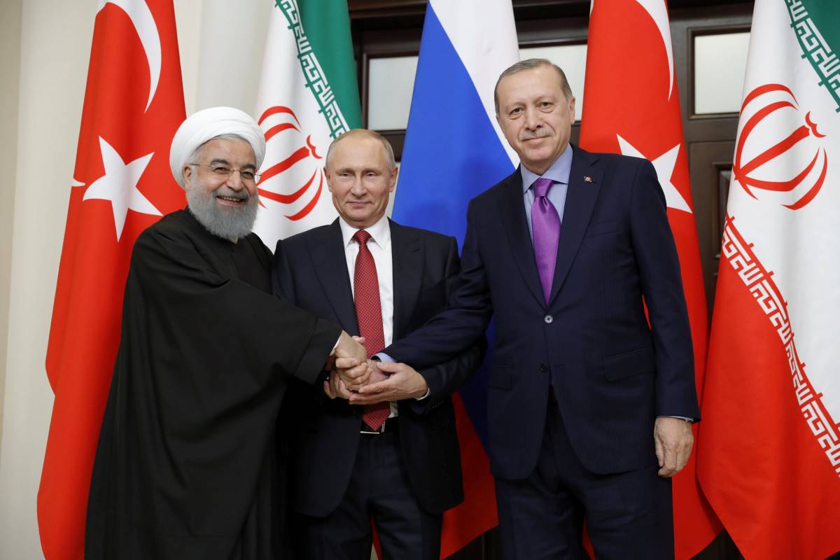 Siria, Putin vuole stravincere. E prepara un piano di pace