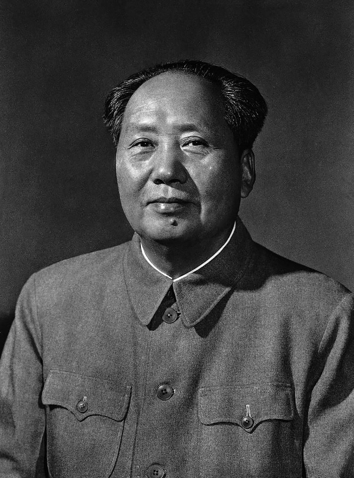 Addio a Hou Bo, ritrattista ufficiale di Mao Tse-Tung