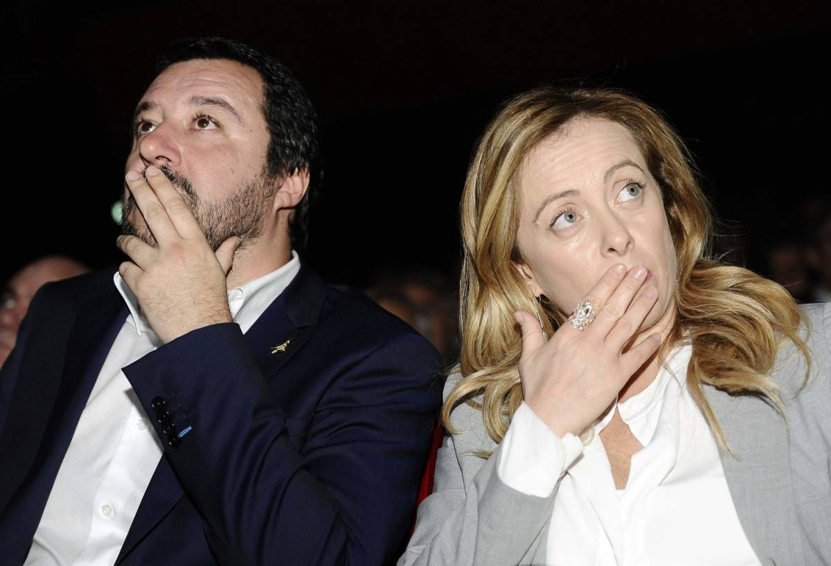 Lite Meloni-Salvini sul caso Menia. Sugli ex Fli c'è il veto di Giorgia
