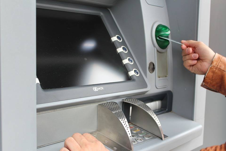 Banche Venete in Intesa: interruzioni per il bancomat
