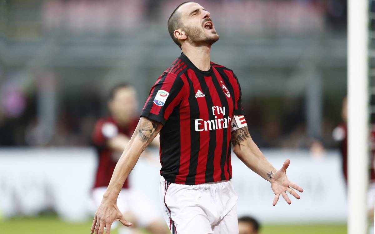 Il Milan si schiera dalla parte di Bonucci: "Leonardo non si tocca"