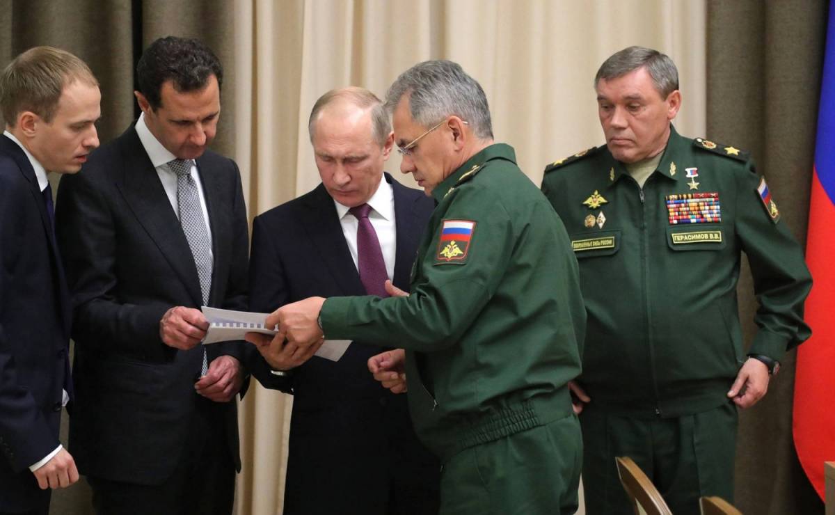 Siria, visita a sopresa di Putin: "Via le truppe russe dal Paese"