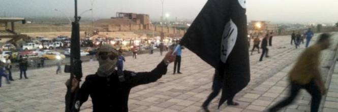 Isis, una jihadista tedesca condannata a morte in Iraq
