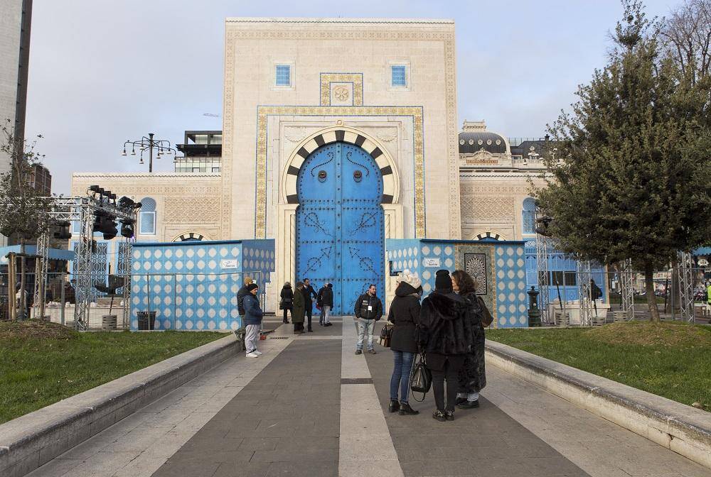 Benvenuti a Milano, Tunisia: una porta islamica in città