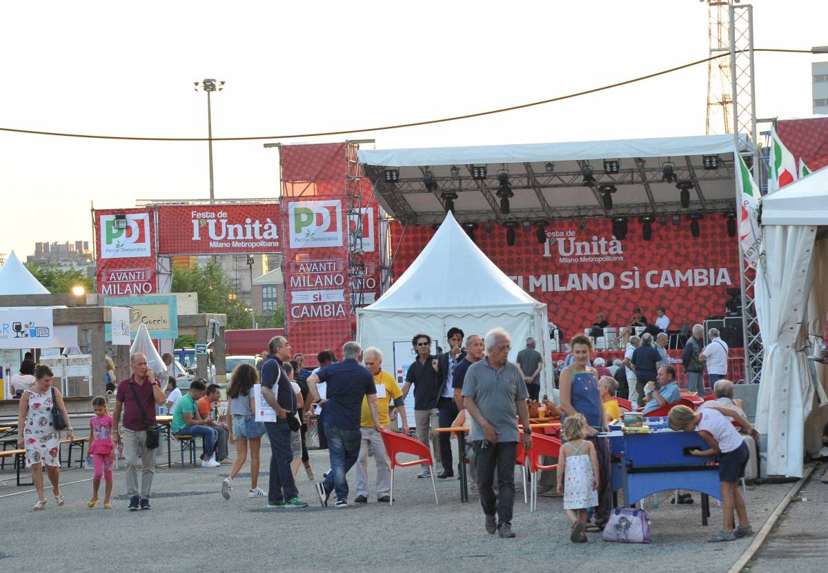 La Festa dell'unità fatta nella zona in cui la burocrazia blocca il mercatino