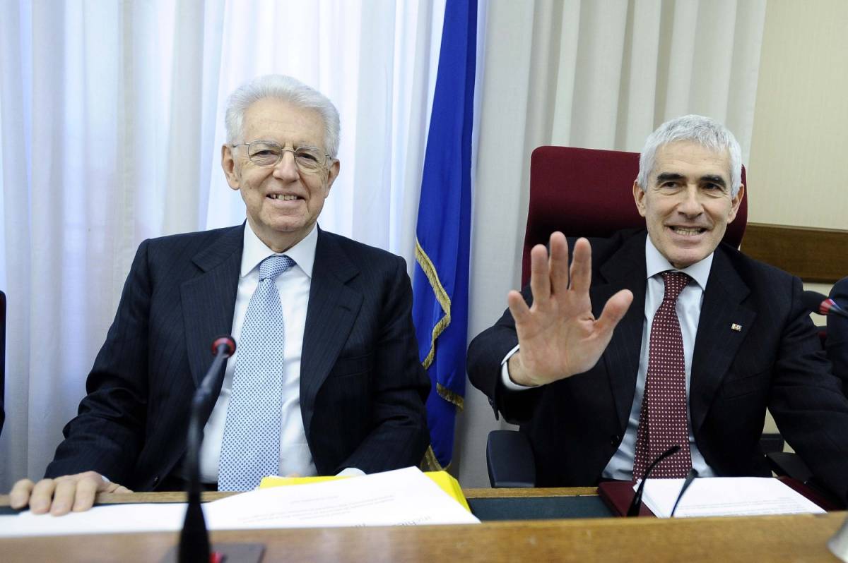 Banche, cala il sipario Monti si autoassolve: "La troika non c'è stata"