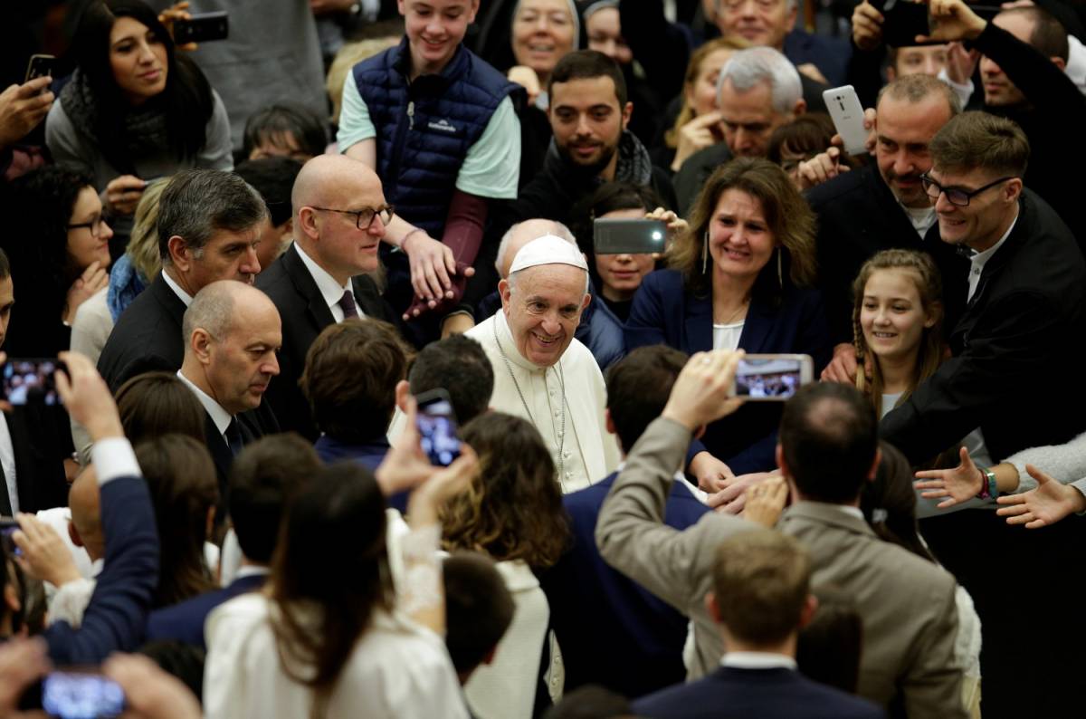 Papa Francesco: "Stanno snaturando il Natale per un falso rispetto di chi non è cristiano"