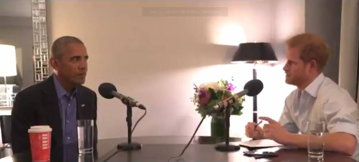 Il principe Harry intervista Obama (e vuole invitarlo al suo matrimonio"