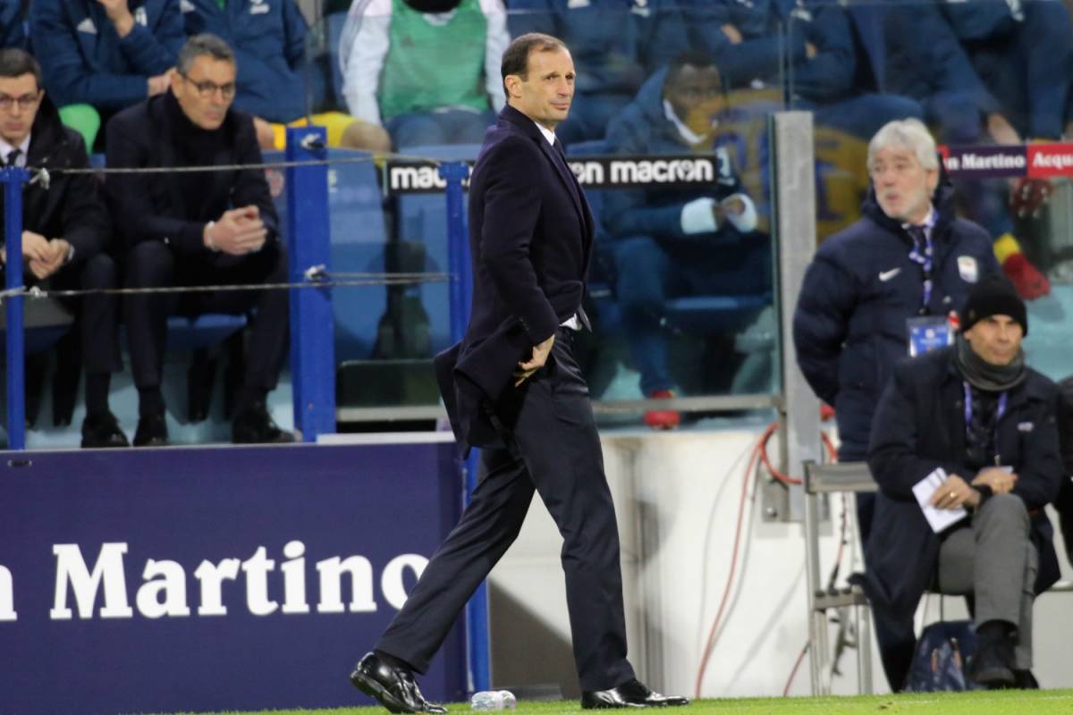 La Juventus soffre ma vince 1-0 a Cagliari: bianconeri a meno uno dal Napoli
