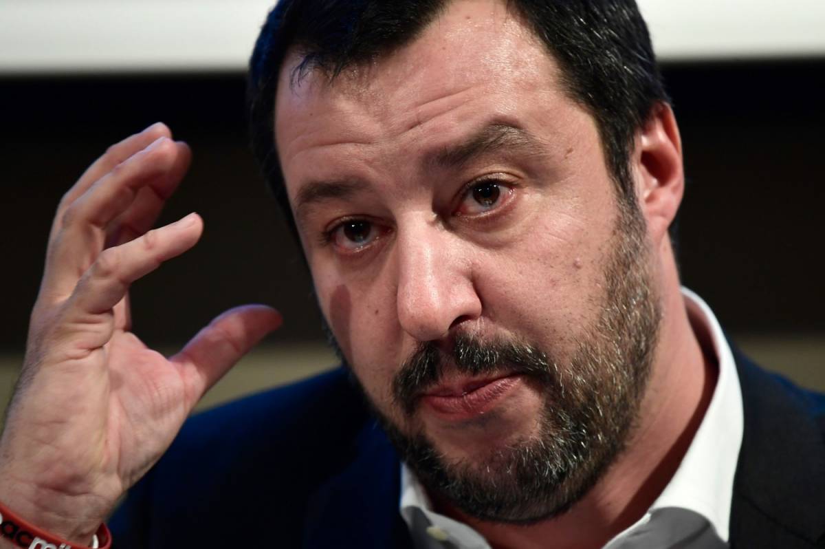 Salvini cambia pelle alla Lega: via "Nord" e "Padania"