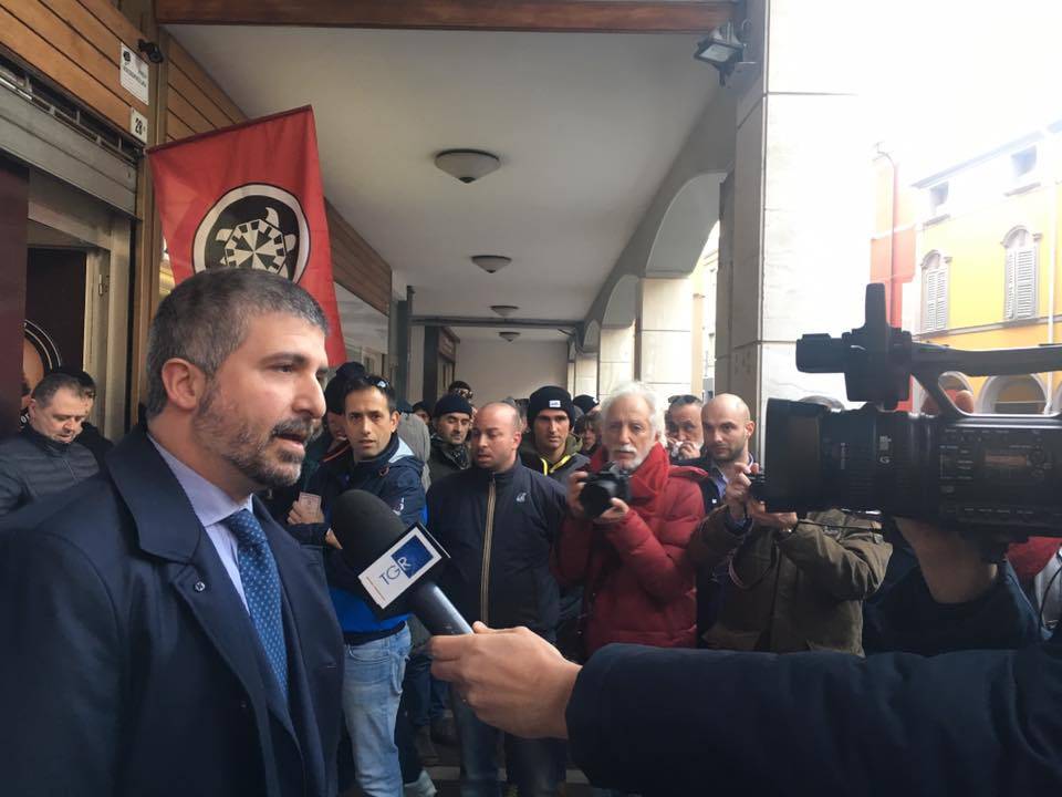 Di Stefano replica alla Boldrini : "I traditori della Patria stiano bene in guardia"