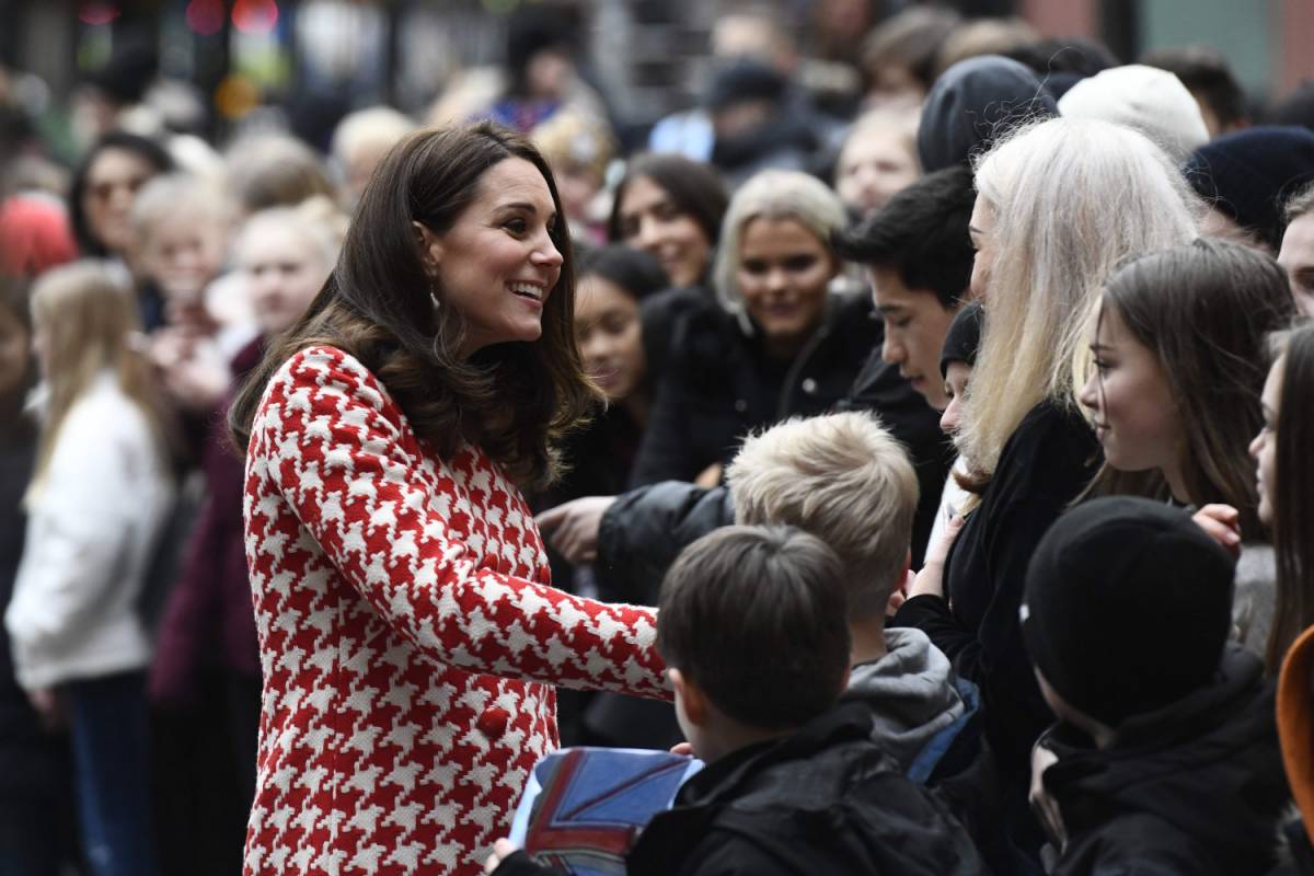 Kate Middleton indossa lo stesso cappotto di Lady Diana