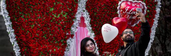San Valentino "è contrario all'Islam", così il Pakistan lo bandisce