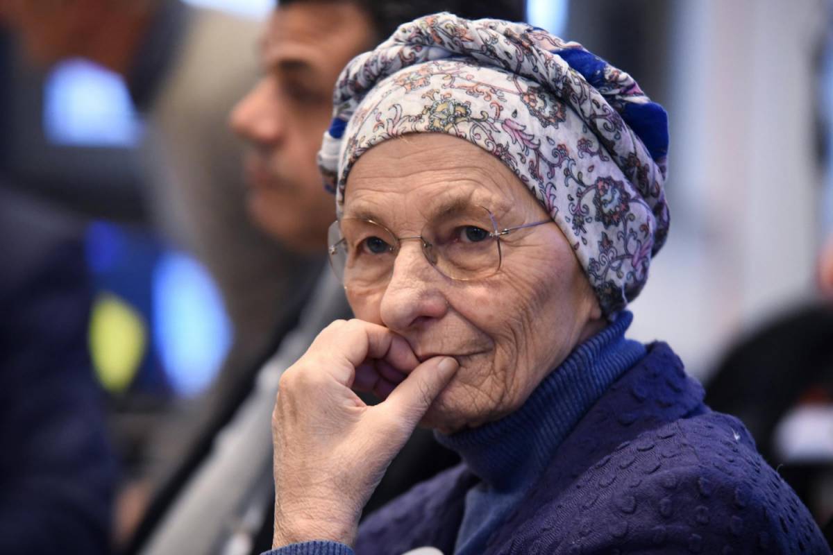 Emma Bonino: "Col decreto Salvini più clandestini in Italia"