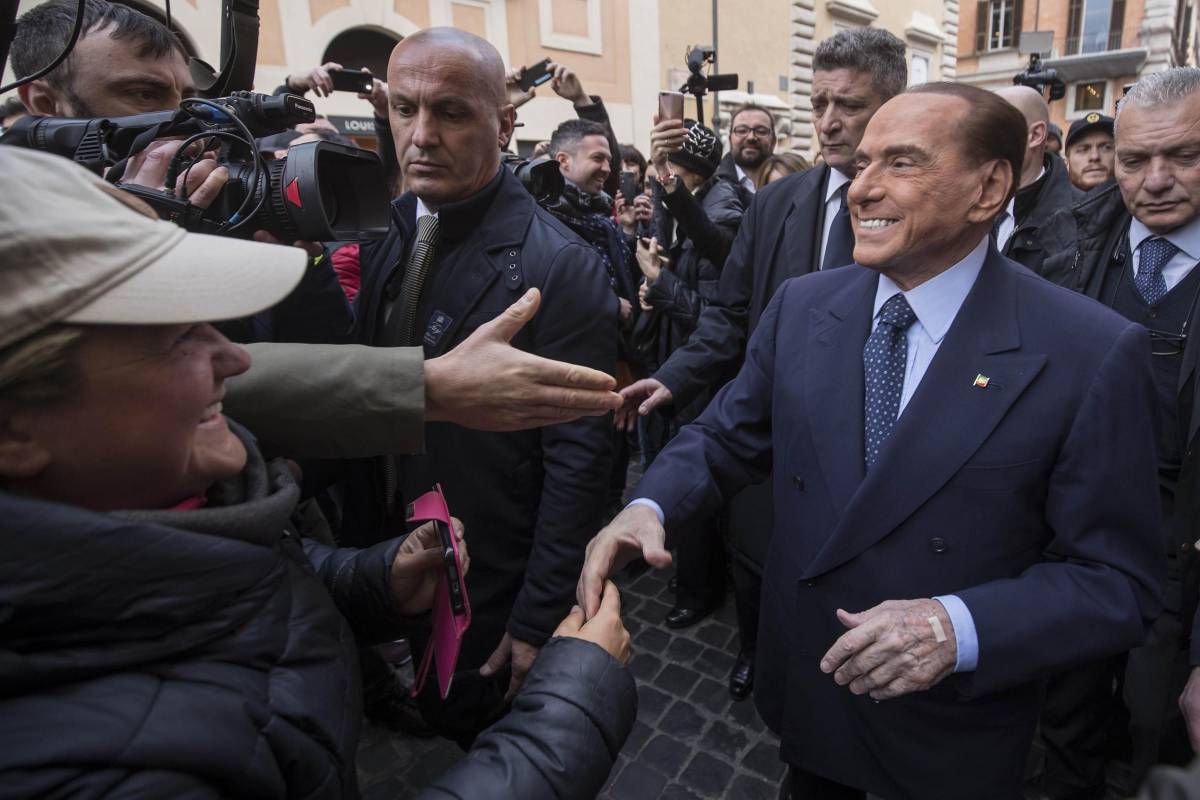 Berlusconi apre: "Manifestazione unitaria? Nulla in contrario"