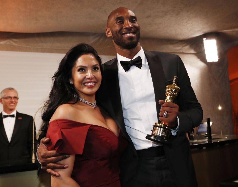 Oscar: Kobe Bryant ringrazia la moglie in italiano