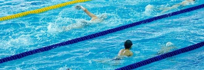 Nuoto, tragedia a Napoli: muore in piscina a 17 anni