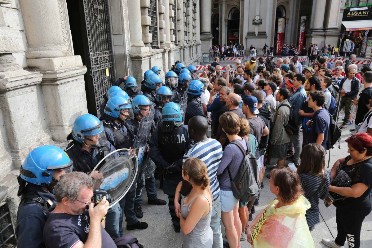 Otto indagati per il blitz di CasaPound