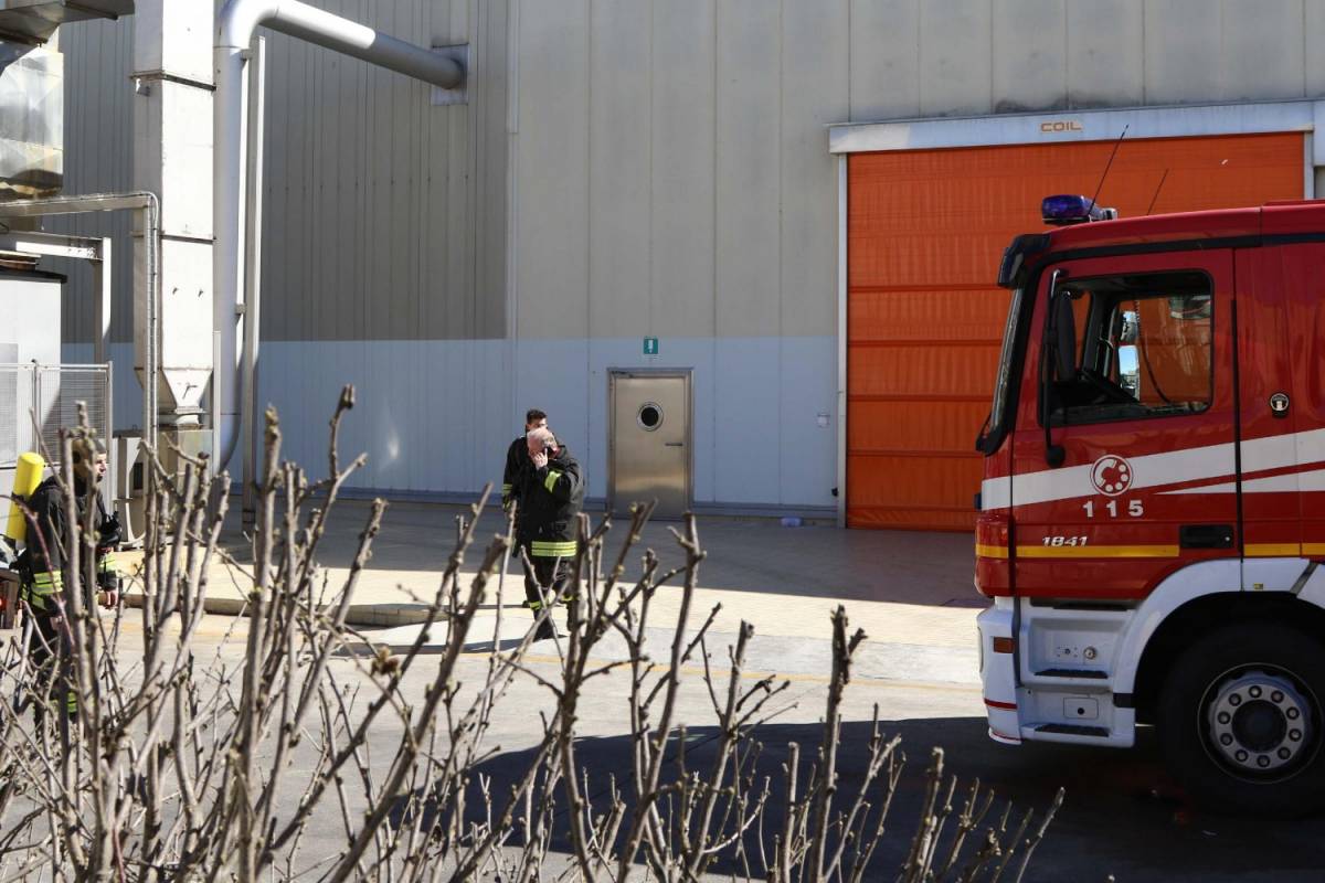 Bergamo, esplode autoclave: due morti in azienda di mangimi