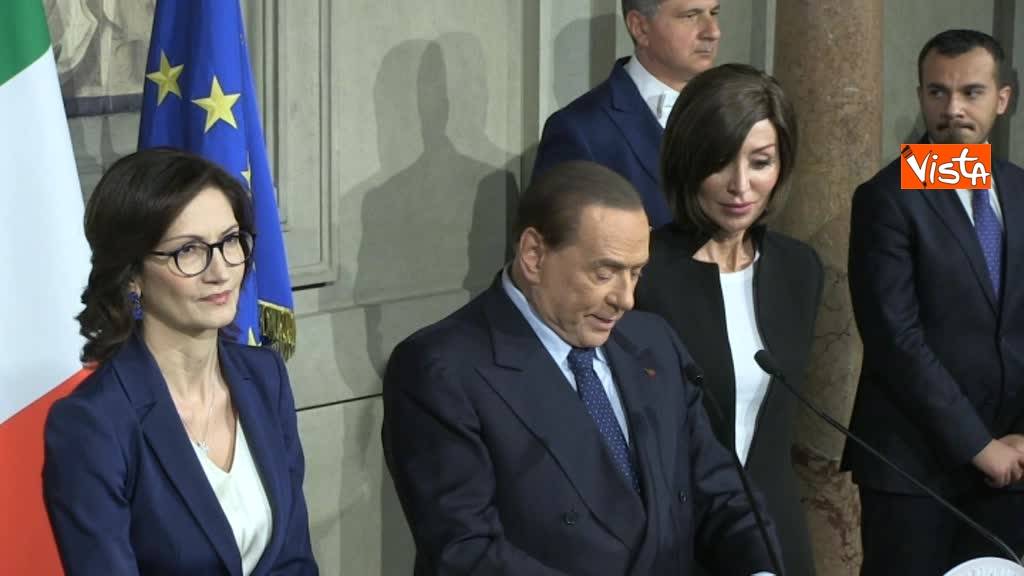 Berlusconi: "Si inizi da centrodestra. No a governo populisti"