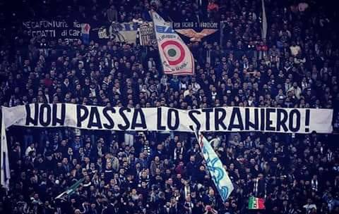 Lazio, quello striscione agli avversari austriaci: ​"Non passa lo straniero"