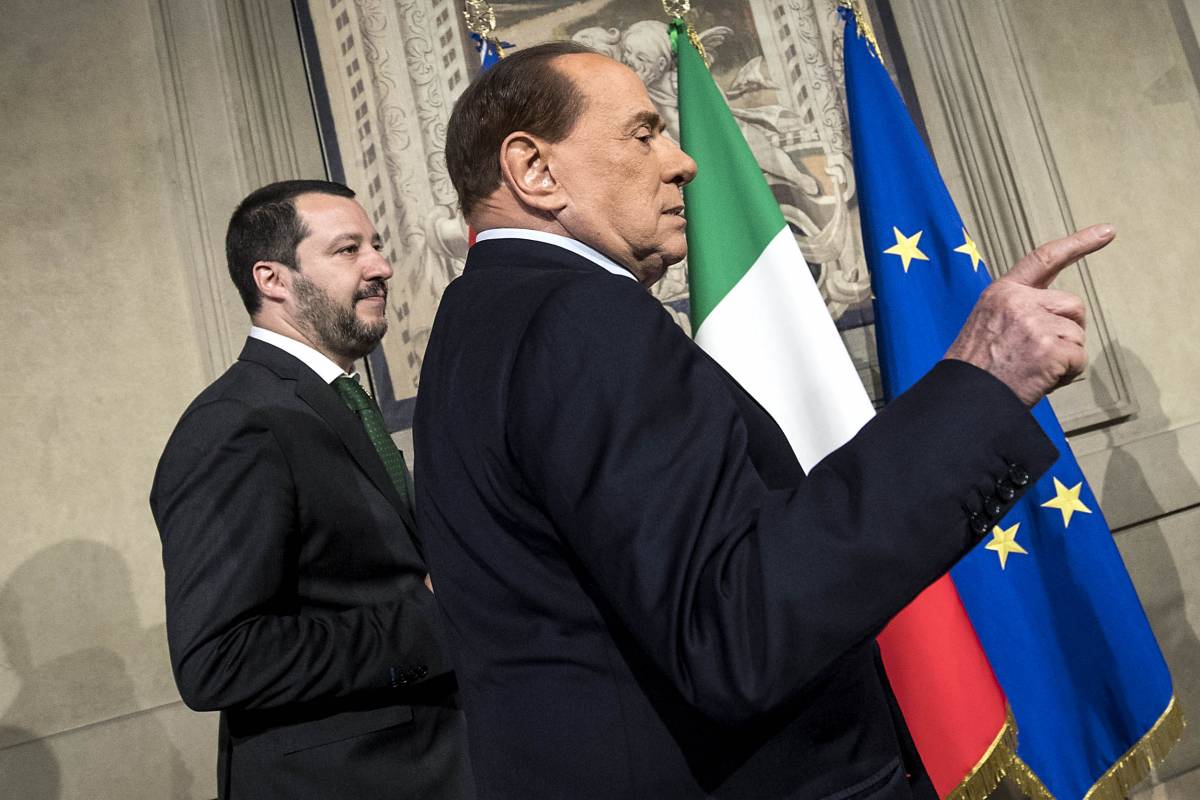 Il monito di Berlusconi ai Cinque Stelle e la Lega si dissocia
