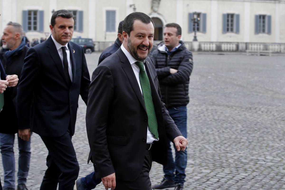 Salvini è pronto all'incarico: "Il centrodestra resta unito"