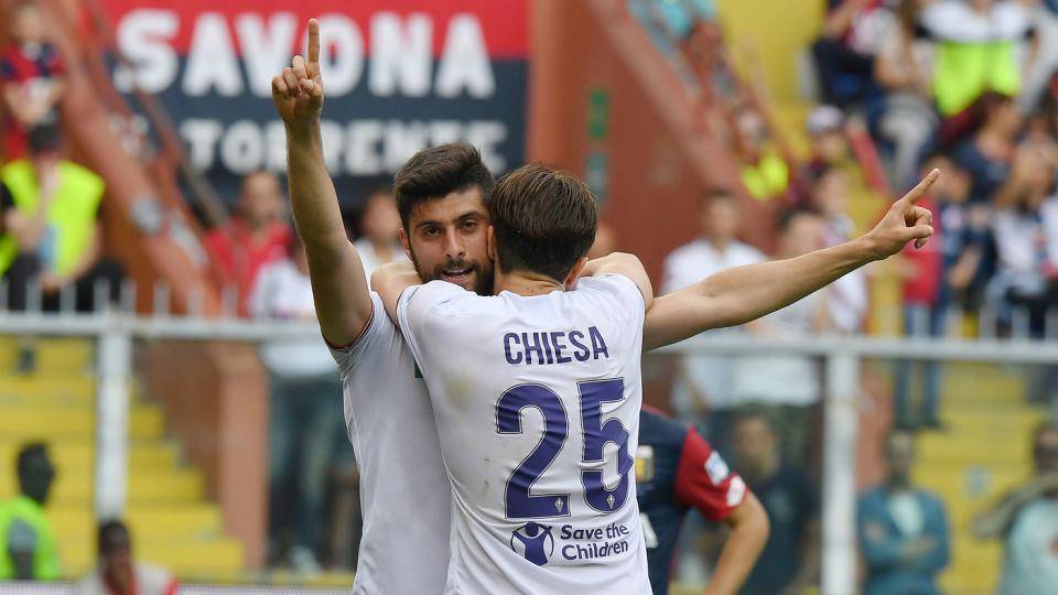 La Fiorentina batte in rimonta il Genoa e dedica la vittoria a Capitan Astori