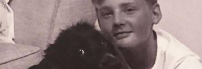 Inghilterra, 14enne si impicca dopo la morte del proprio cane