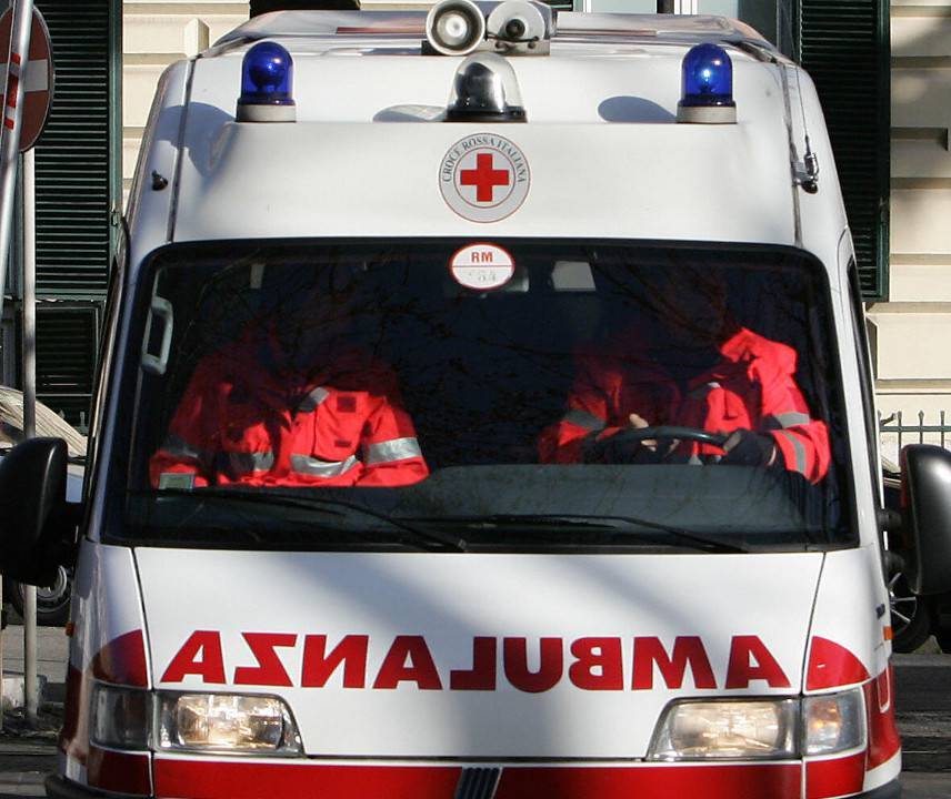 Umbria, tragico incidente all'alba: tre morti, uno carbonizzato