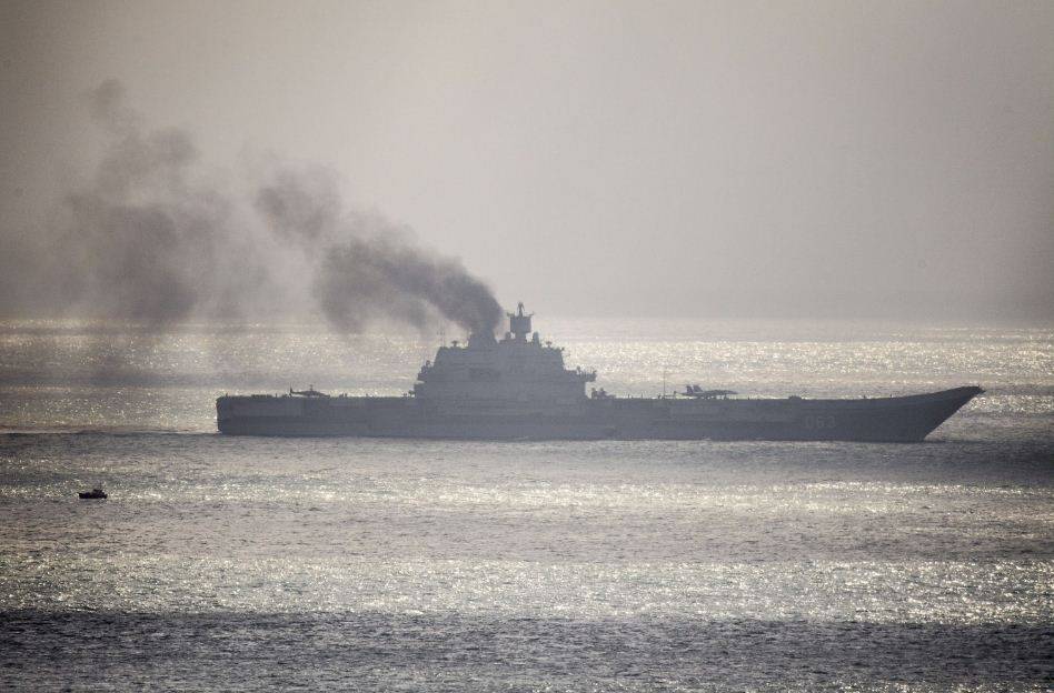 La promessa di Putin: "Le nostre navi con missili Kalibr rimarranno in Siria"