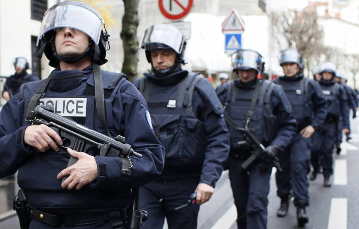Francia, sventato un attentato terroristico con i gas tossici