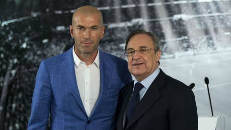 Zidane choc: "Lascio il Real Madrid ma non cercherò un'altra squadra"