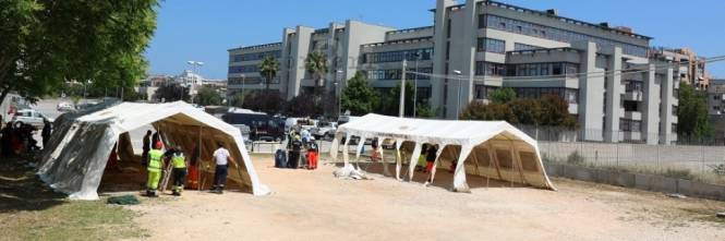 Tribunale di Bari, rinviati i processi nelle tende