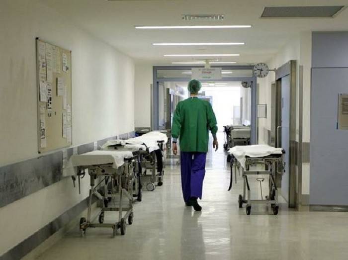 Genova, "strano" incendio nell'ospedale visitato da Salvini