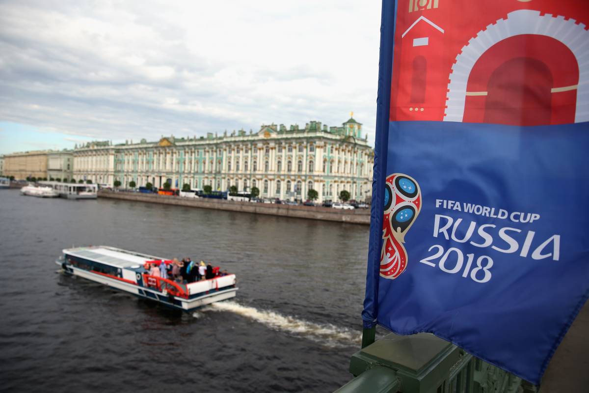 La Russia apre le danze con la partita più scarsa