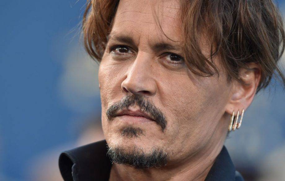 Johnny Depp sempre più in crisi: film ritirato e Pirati dei Caraibi a rischio