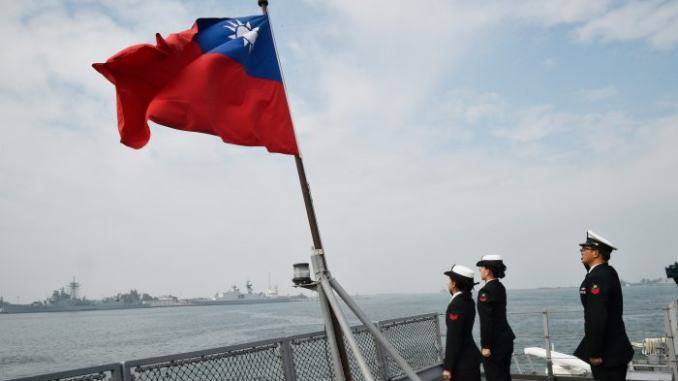 Taiwan cinta d'assedio dalla Cina di Xi Jinping