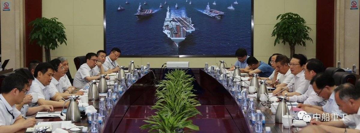 Cina, catapulte elettromagnetiche sulle nuove portaerei