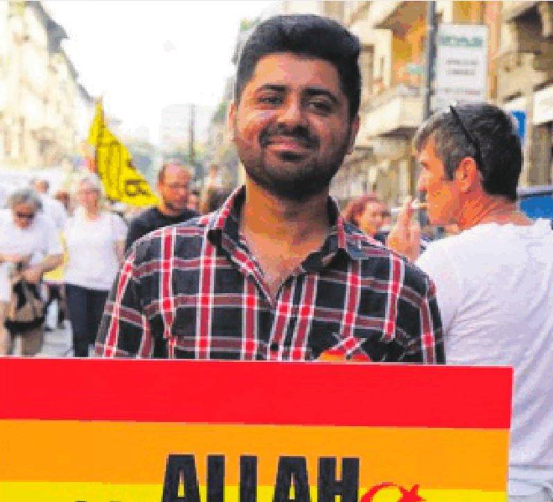 L'islamico gay: "Gli imam contro di me"