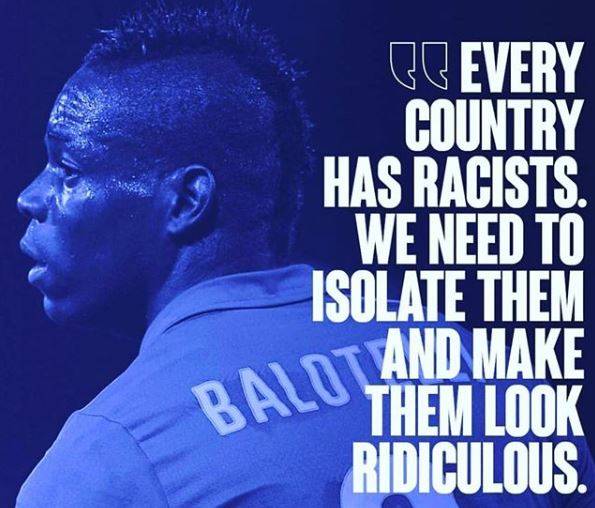 Mario Balotelli non demorde: "Isolare e ridicolizzare i razzisti"