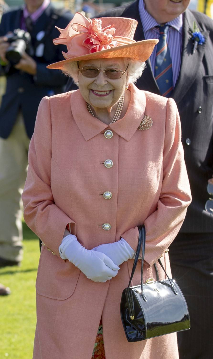 Gli inglesi ripassano il funerale della Regina: ecco cosa accadrà